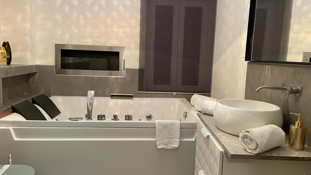 إينّا Casa Nenescu Maison De Charme & Spa المظهر الخارجي الصورة